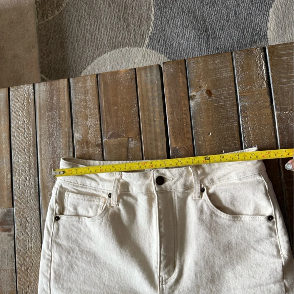 Oliver Logan Ecru Wide Leg Cropped Pants - Picture 9 of 11